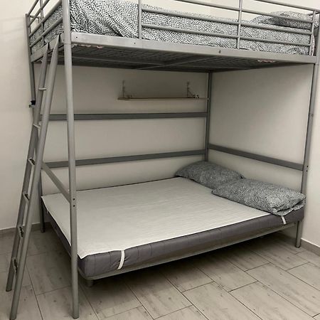 Ferienwohnung Bed2Go Brescia Turin Exterior foto